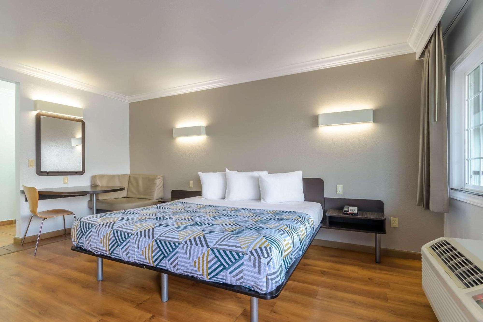 Motel 6-San Jose, Ca - Convention Center Extérieur photo