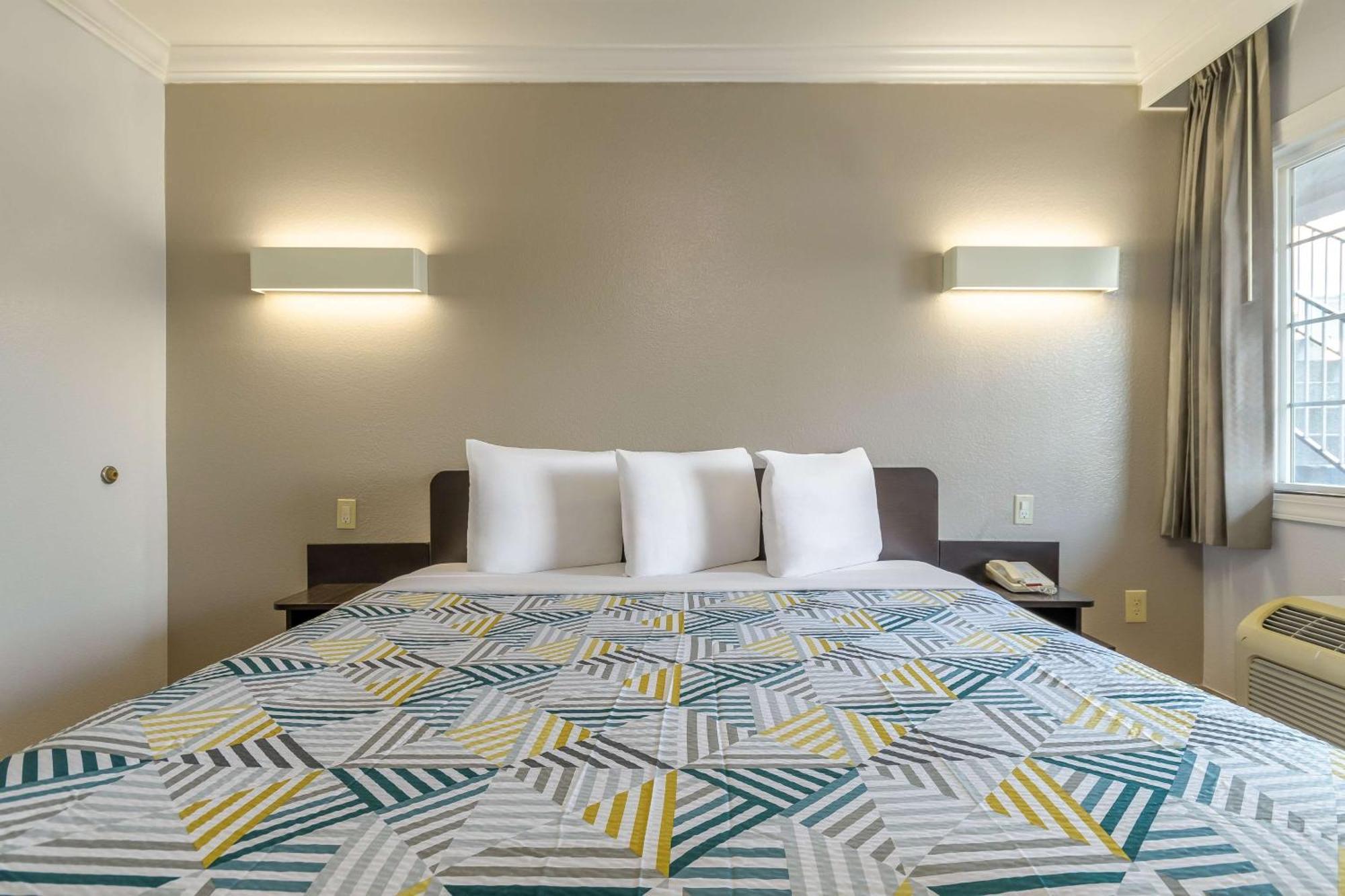 Motel 6-San Jose, Ca - Convention Center Extérieur photo